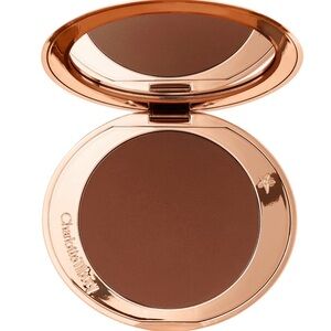 CHARLOTTE TILBURY MATTE BRONZER ✨